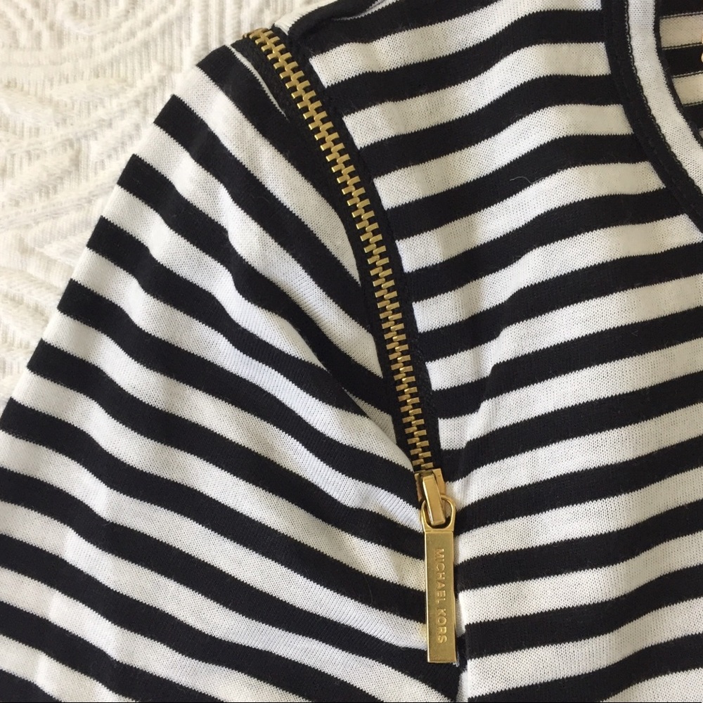 SOLD Michael Kors Black&White Striped Zipper Shirt - Picture 3 of 8